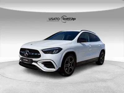 Mercedes-Benz GLA SUV 200 d AMG Line Premium Plus 4matic auto del 2024 usata a Cascina
