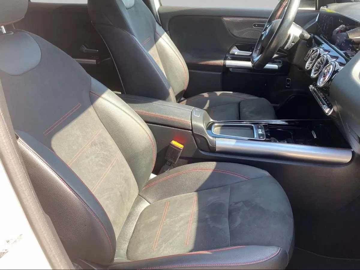 Mercedes-Benz GLA SUV usata a Pisa (13)