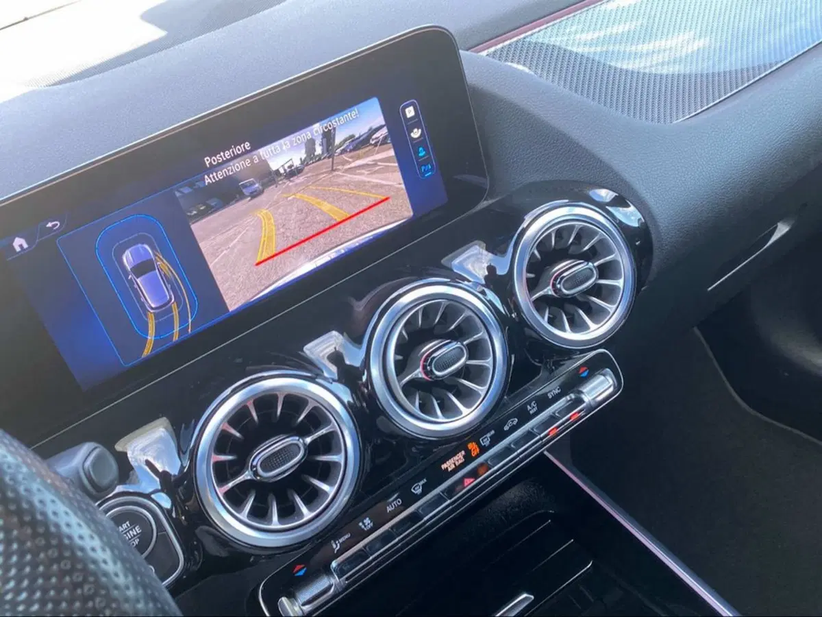 Mercedes-Benz GLA SUV usata a Pisa (15)