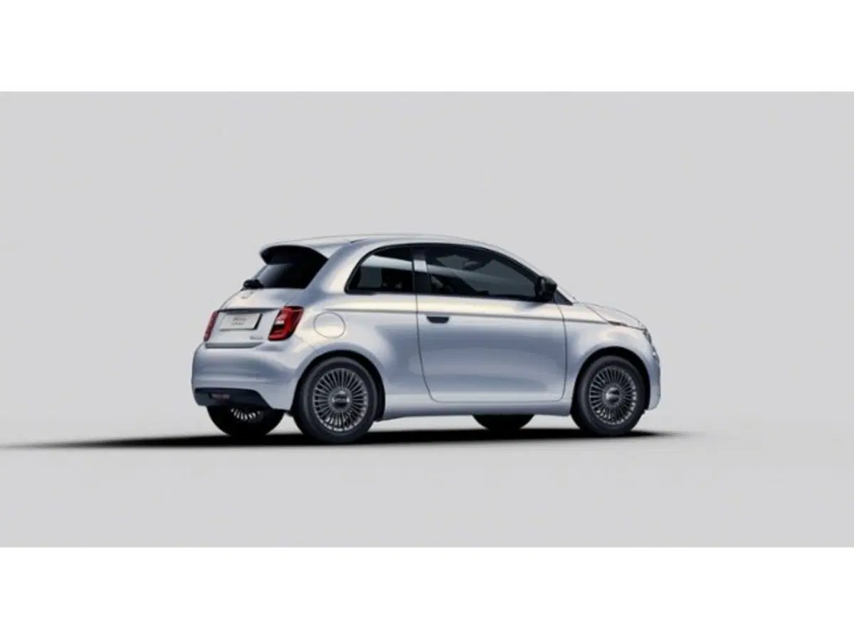 Fiat 500 nuova a Siena (2)