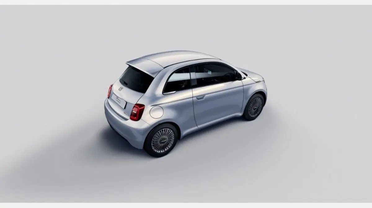 Fiat 500 nuova a Firenze (3)