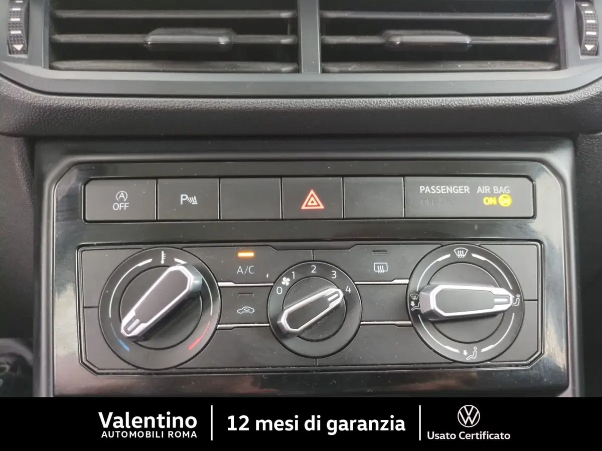Volkswagen T-Cross usata a Roma (17)