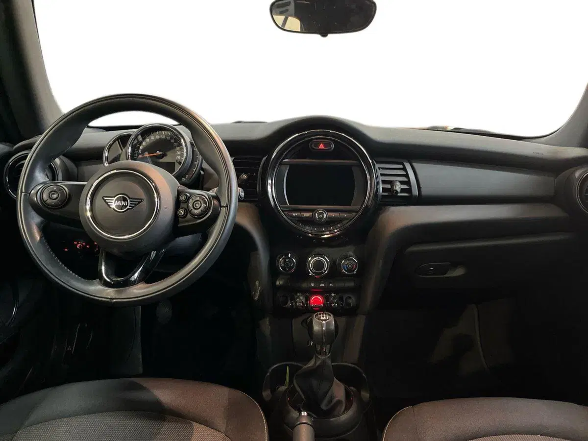 MINI Mini Cabrio usata a Bari (8)