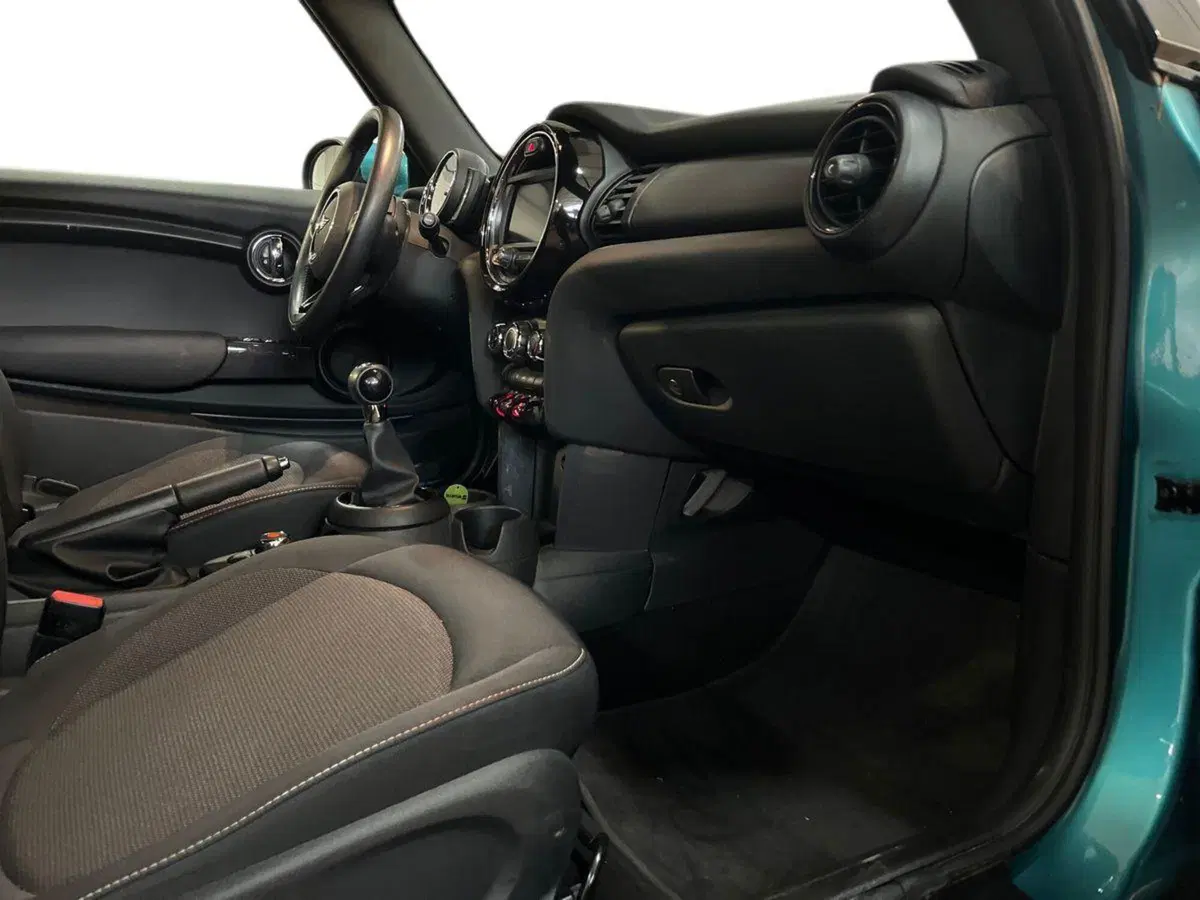 MINI Mini Cabrio usata a Bari (9)