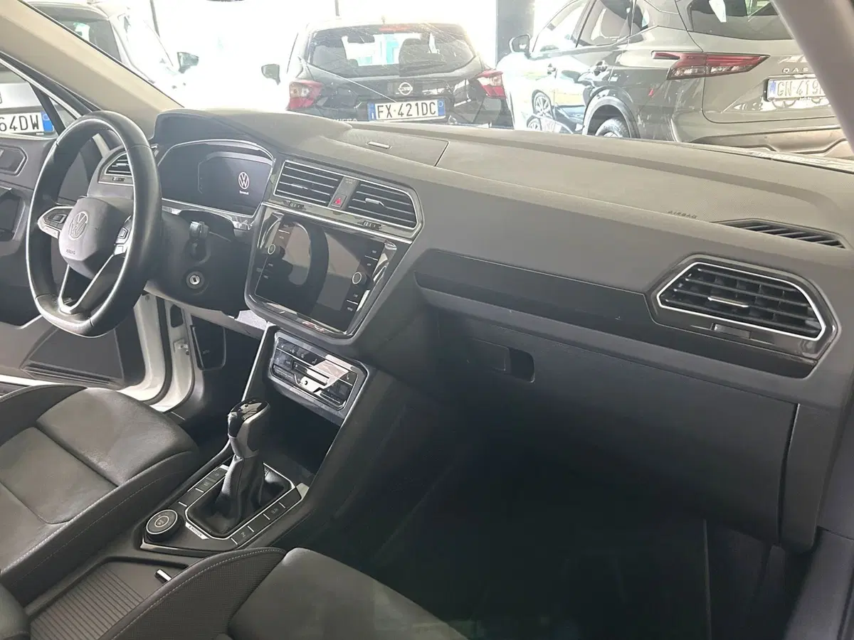 Volkswagen Tiguan usata a Ferrara (12)