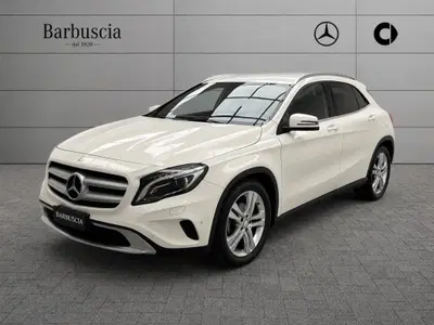 Mercedes-Benz GLA SUV 200 CDI Sport del 2015 usata a Pescara
