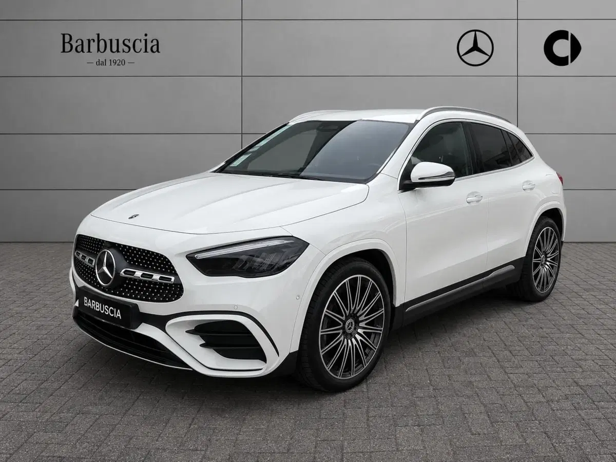 Mercedes-Benz GLA SUV usata a Pescara