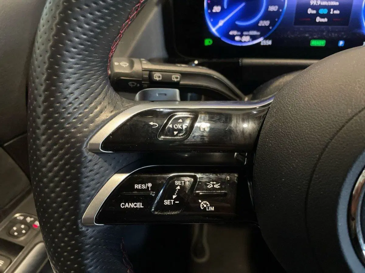 Mercedes-Benz EQA usata a Rimini (20)