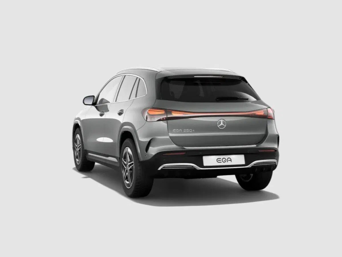 Mercedes-Benz EQA nuova a Ancona (3)