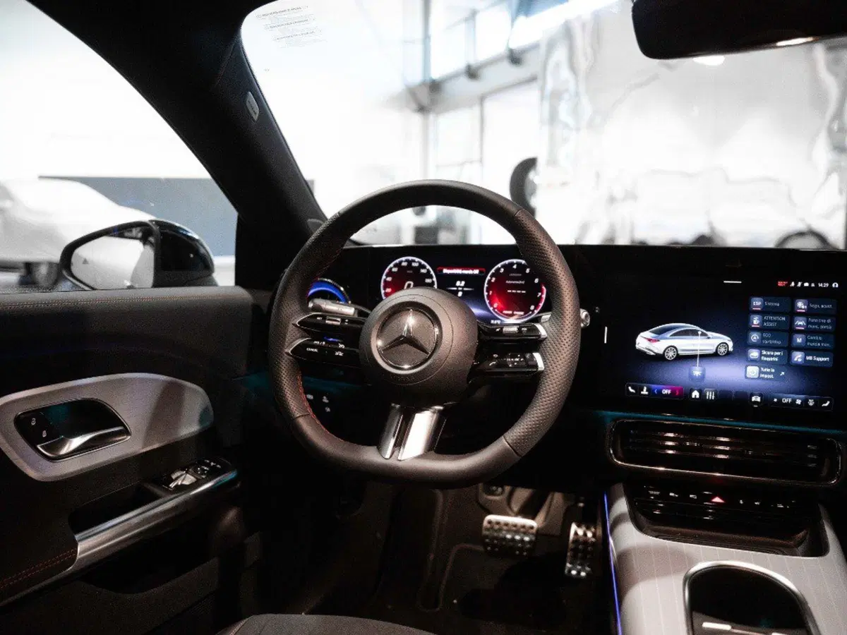 Mercedes-Benz CLA EQ nuova a Ancona (14)