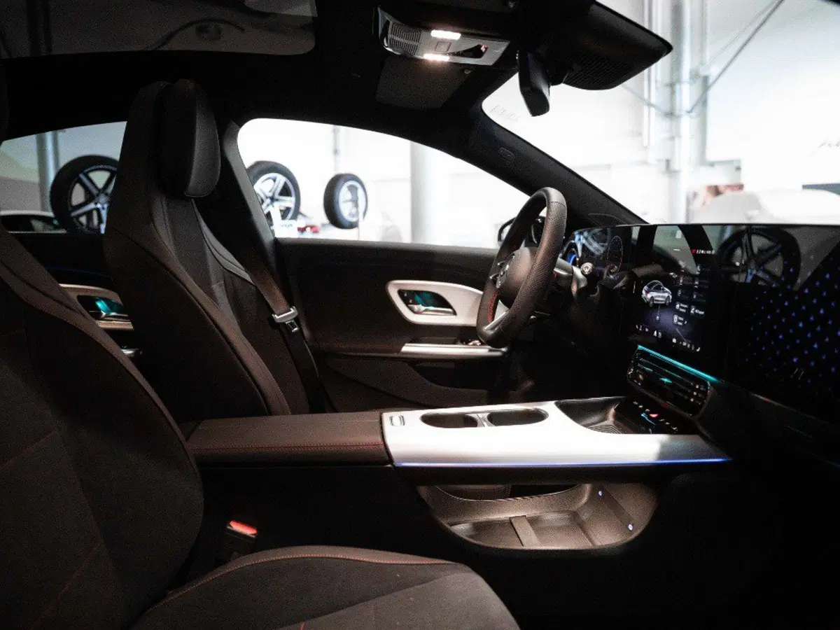 Mercedes-Benz CLA EQ nuova a Ancona (20)