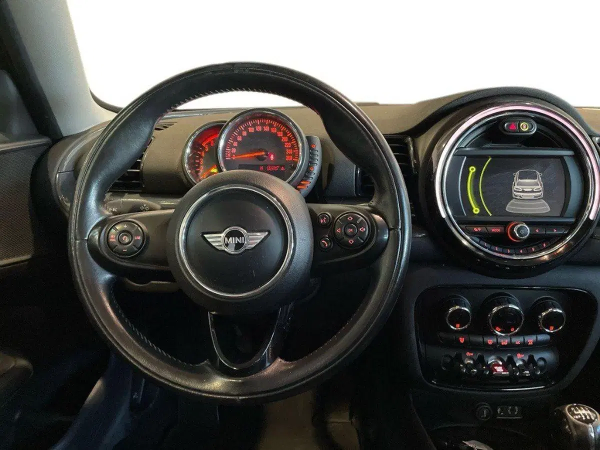 MINI Mini Clubman usata a Macerata (11)