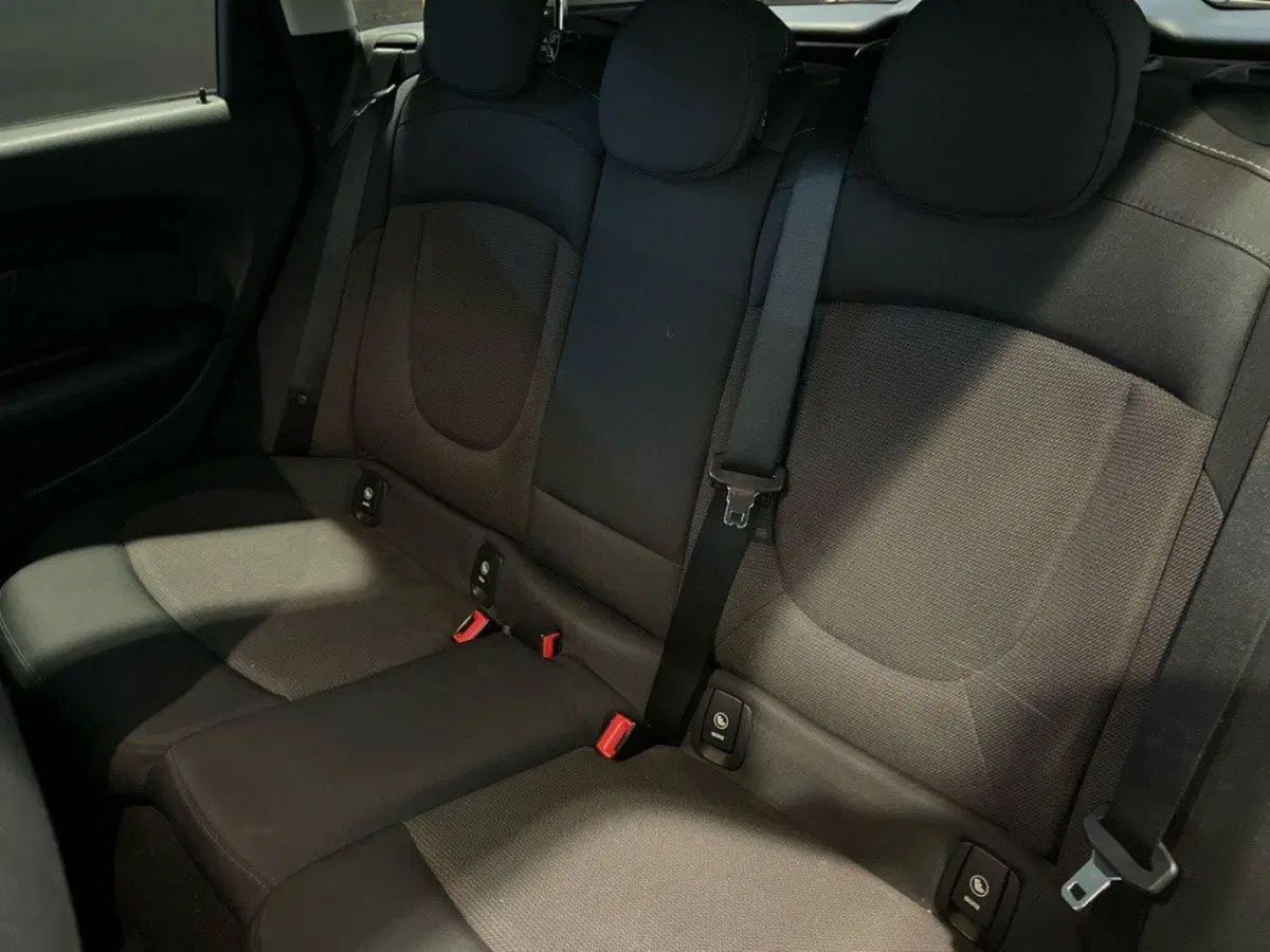 MINI Mini Clubman usata a Macerata (13)