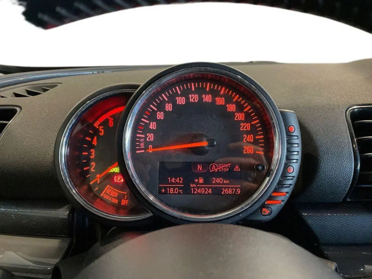 MINI Mini Clubman usata a Macerata (9)