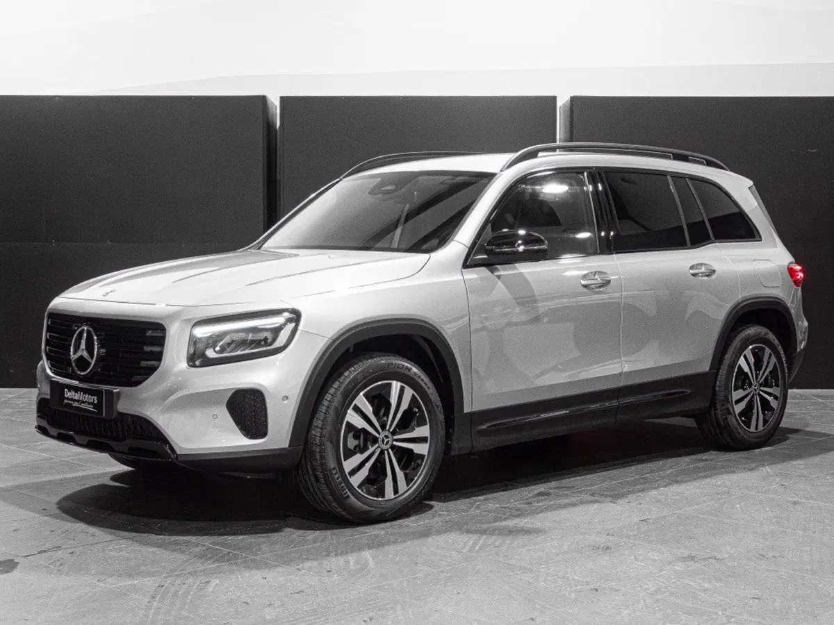 Mercedes-Benz GLB nuova a Ancona