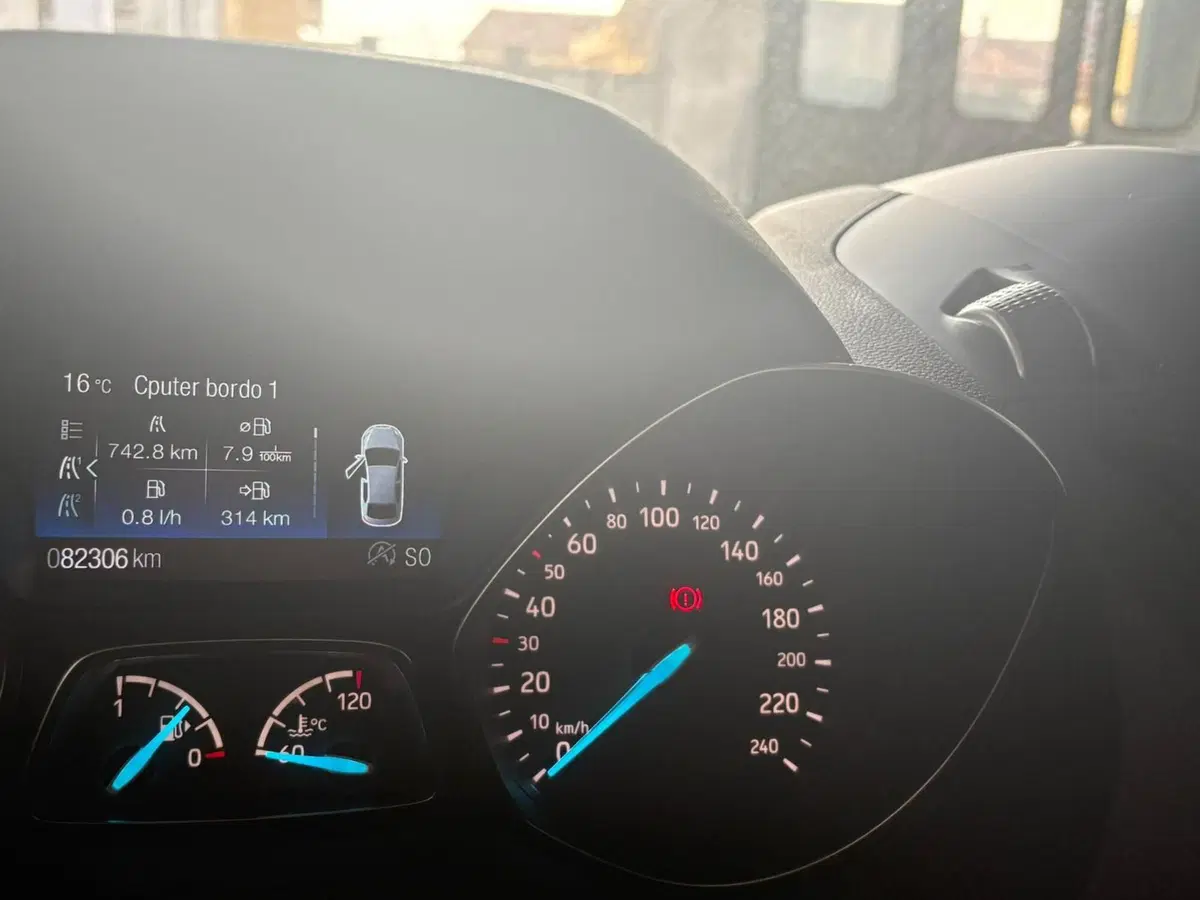 Ford Kuga usata a Torino (10)