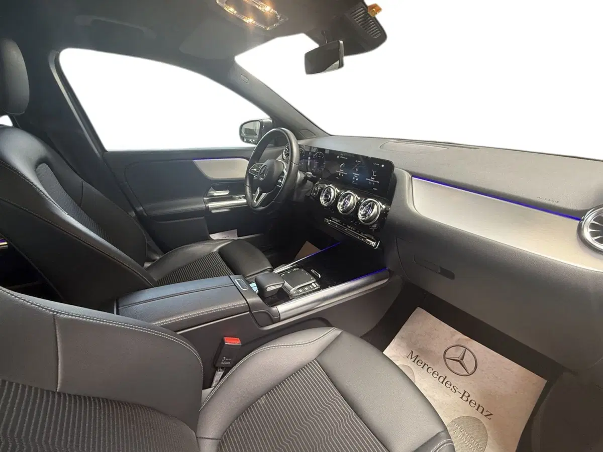 Mercedes-Benz GLA SUV usata a Napoli (13)
