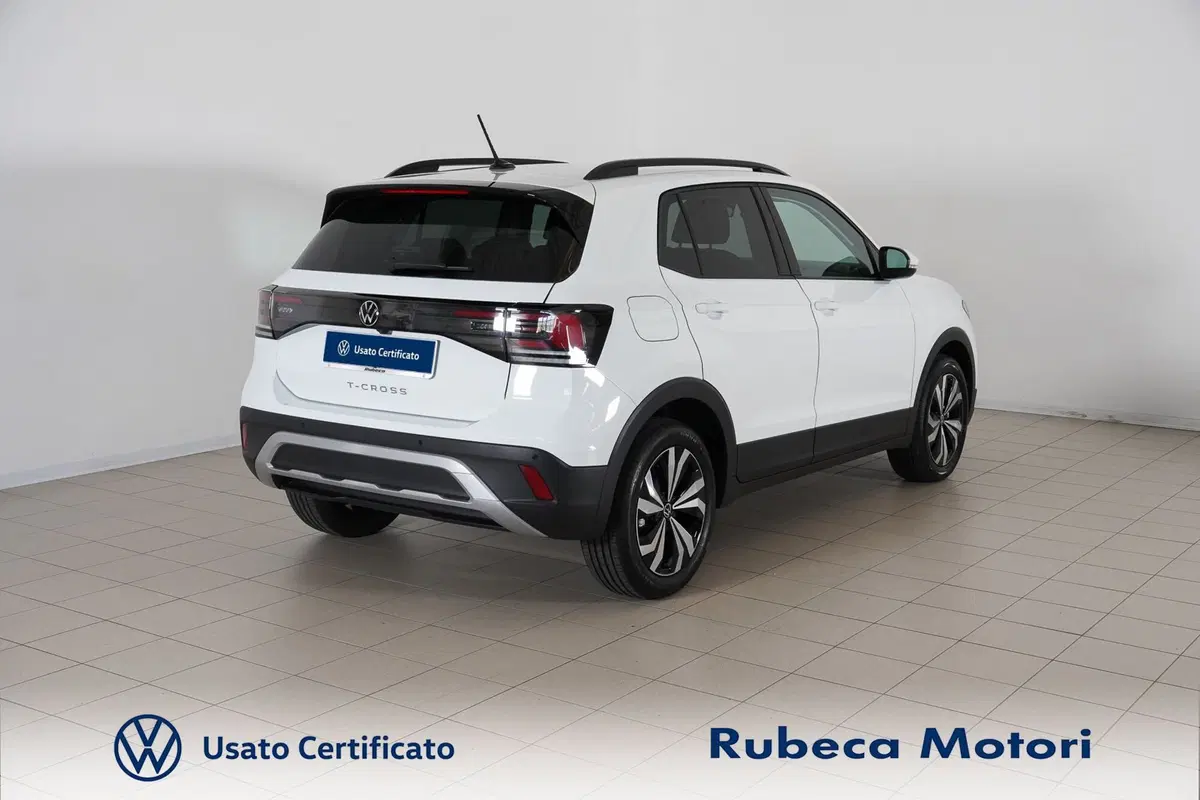 Volkswagen T-Cross nuova a Perugia (4)
