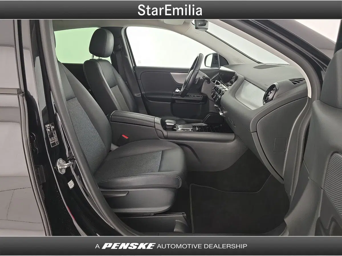 Mercedes-Benz GLA SUV usata a Ferrara (17)