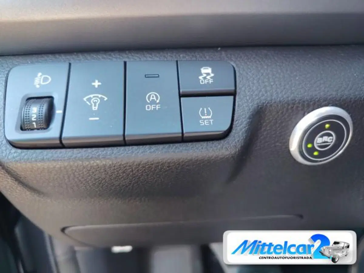 Kia Rio usata a Udine (10)