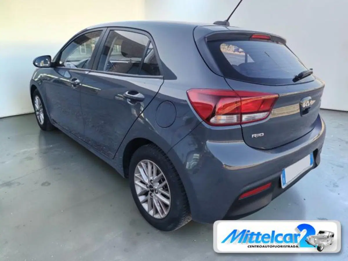 Kia Rio usata a Udine (3)