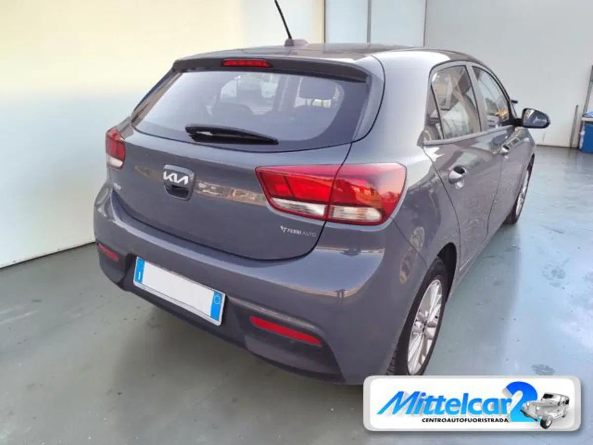 Kia Rio usata a Udine (4)
