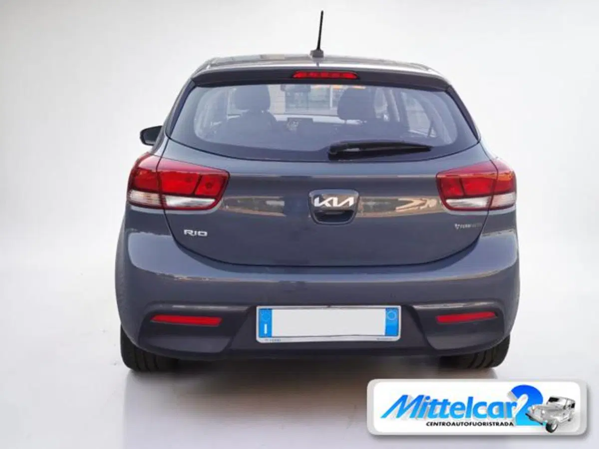 Kia Rio usata a Udine (6)