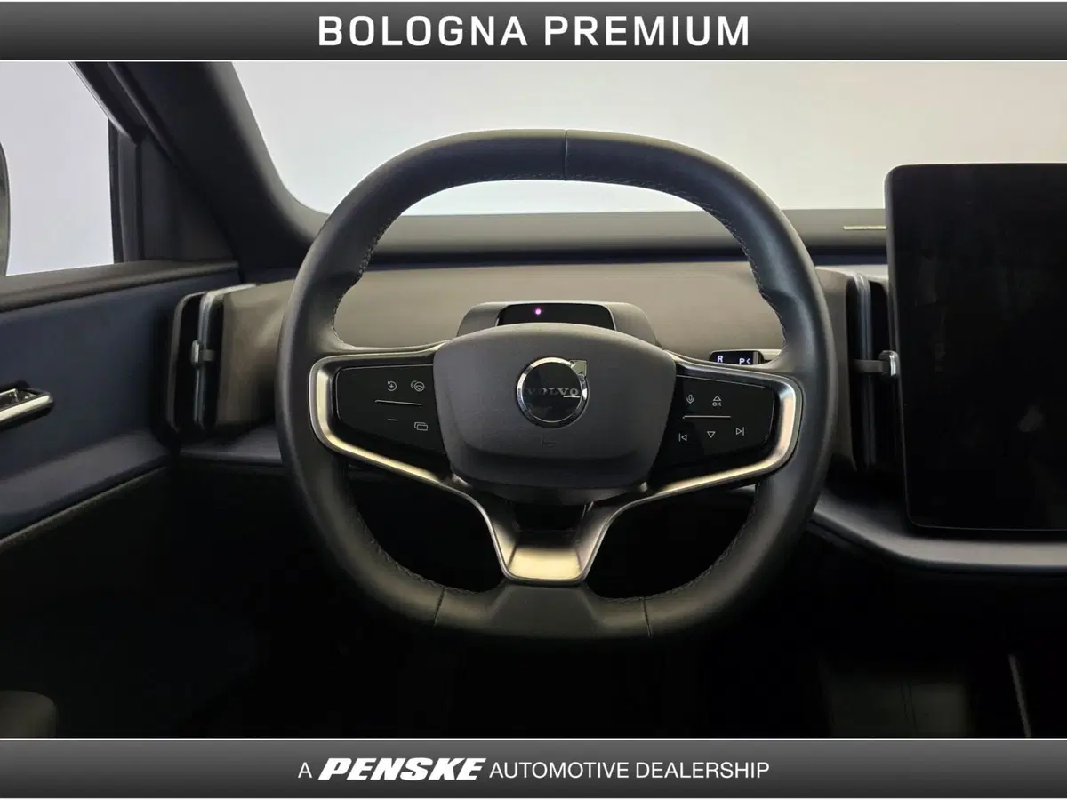 Volvo EX30 usata a Bologna (18)