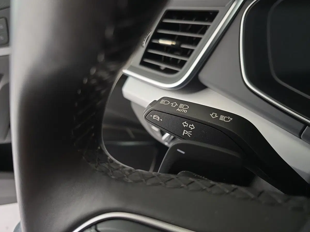 Audi Q5 Sportback usata a Alessandria (17)