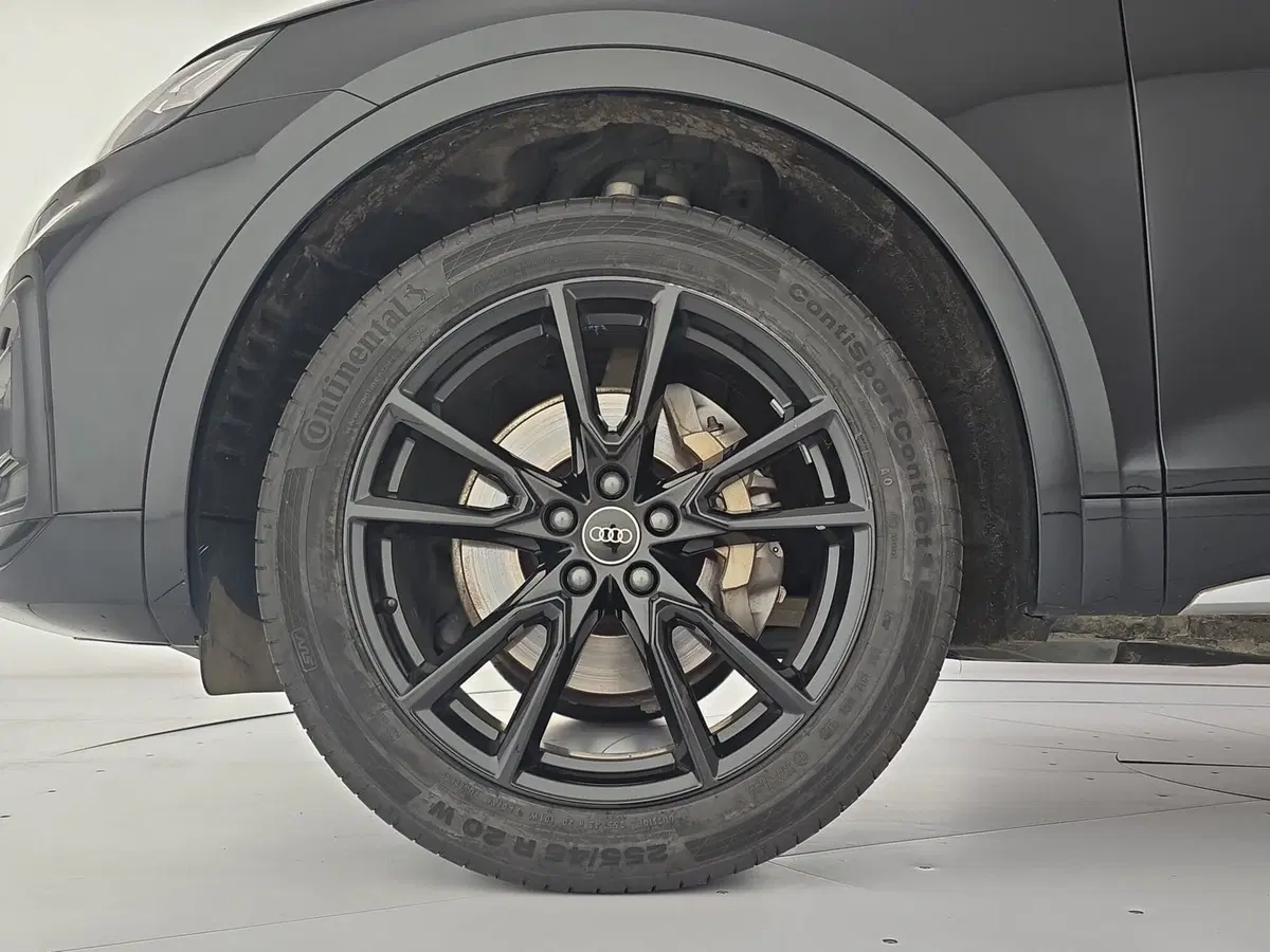 Audi Q5 Sportback usata a Alessandria (8)