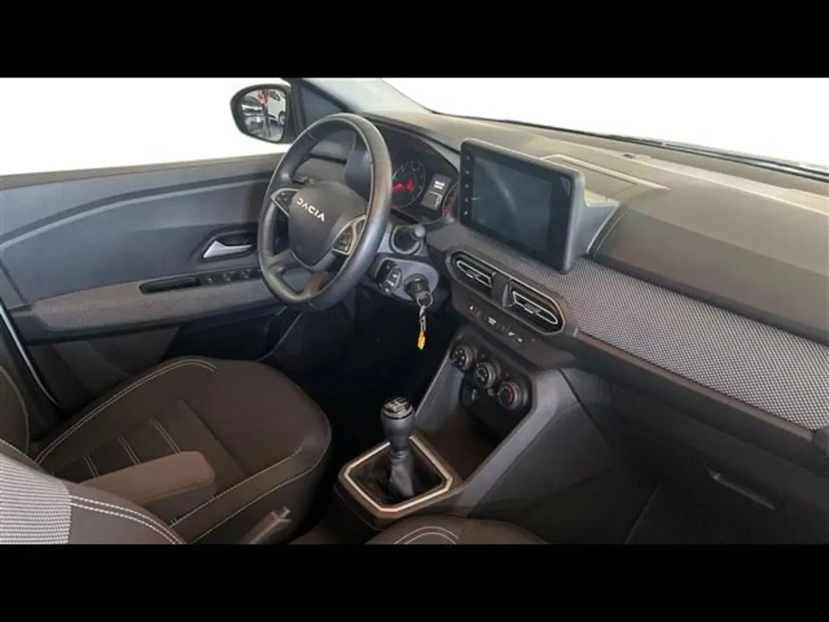Dacia Sandero Streetway usata a Firenze (11)