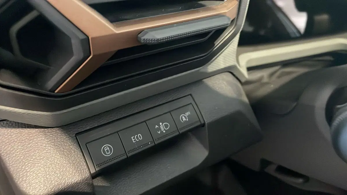 Dacia Bigster nuova a Treviso (13)