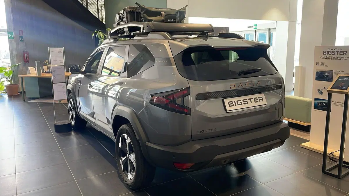 Dacia Bigster nuova a Treviso (17)