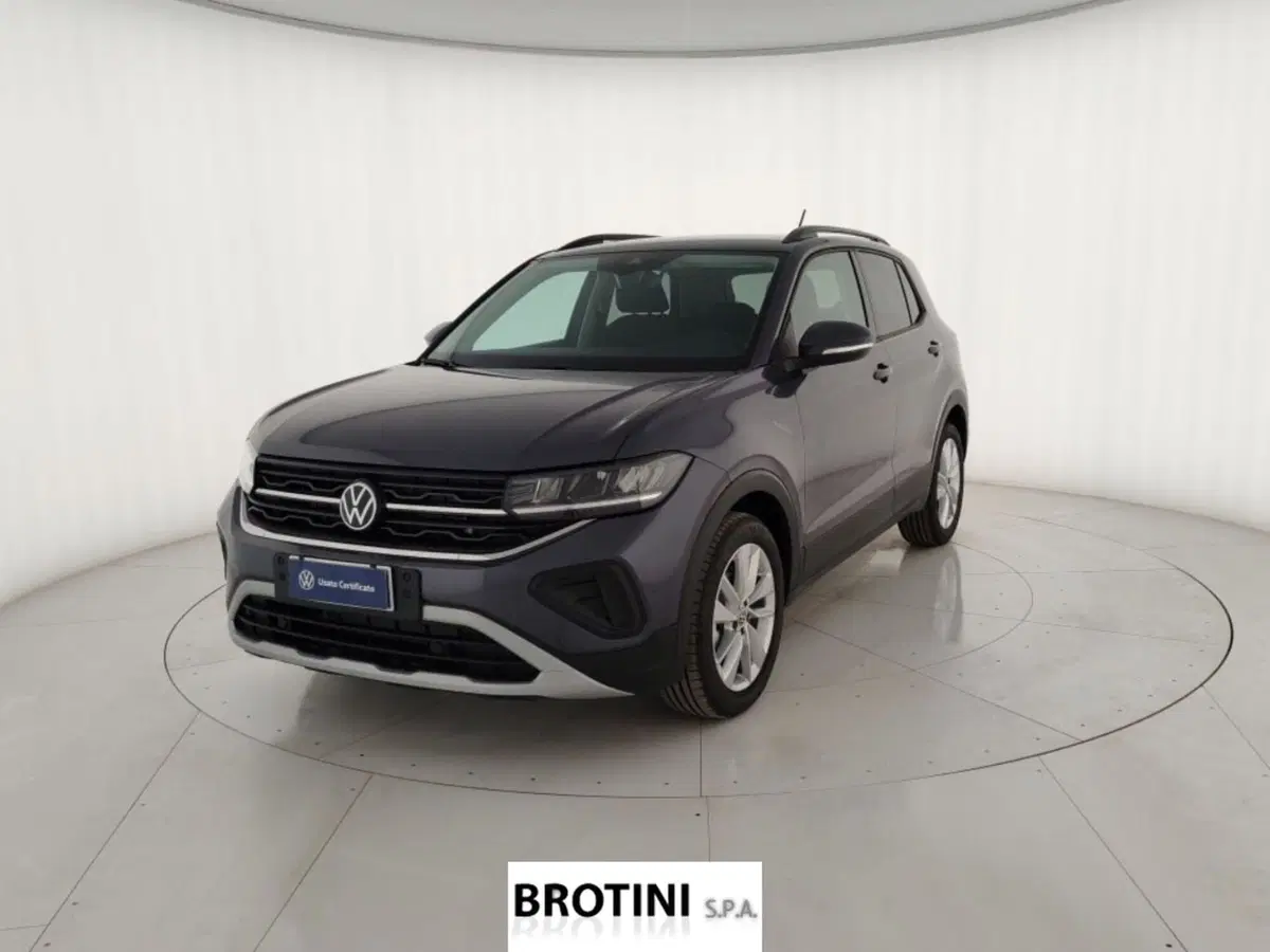 Volkswagen T-Cross nuova a Massa-Carrara