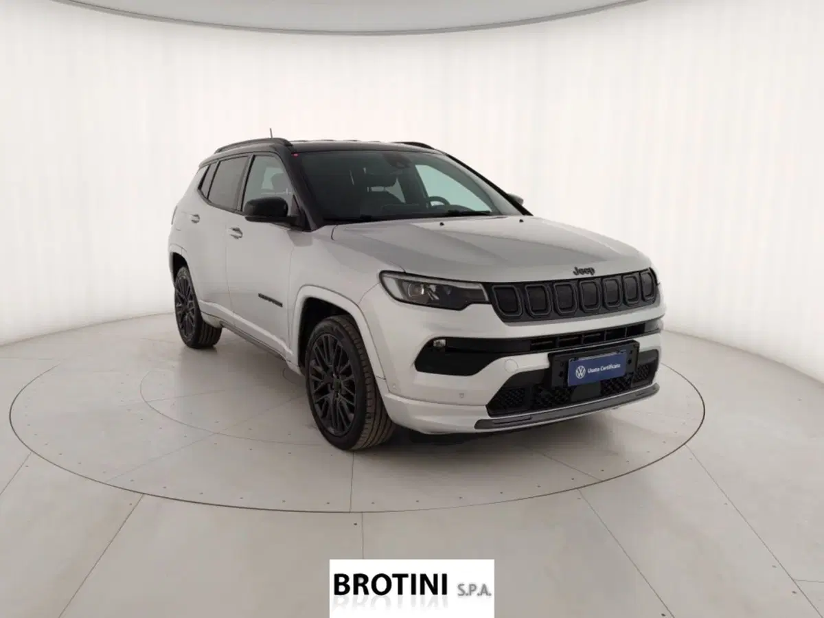 Jeep Compass usata a Massa-Carrara (4)