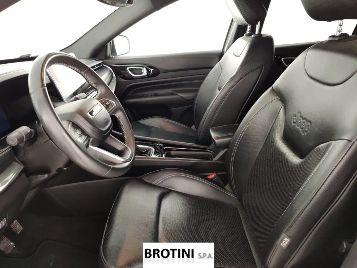 Jeep Compass usata a Massa-Carrara (7)