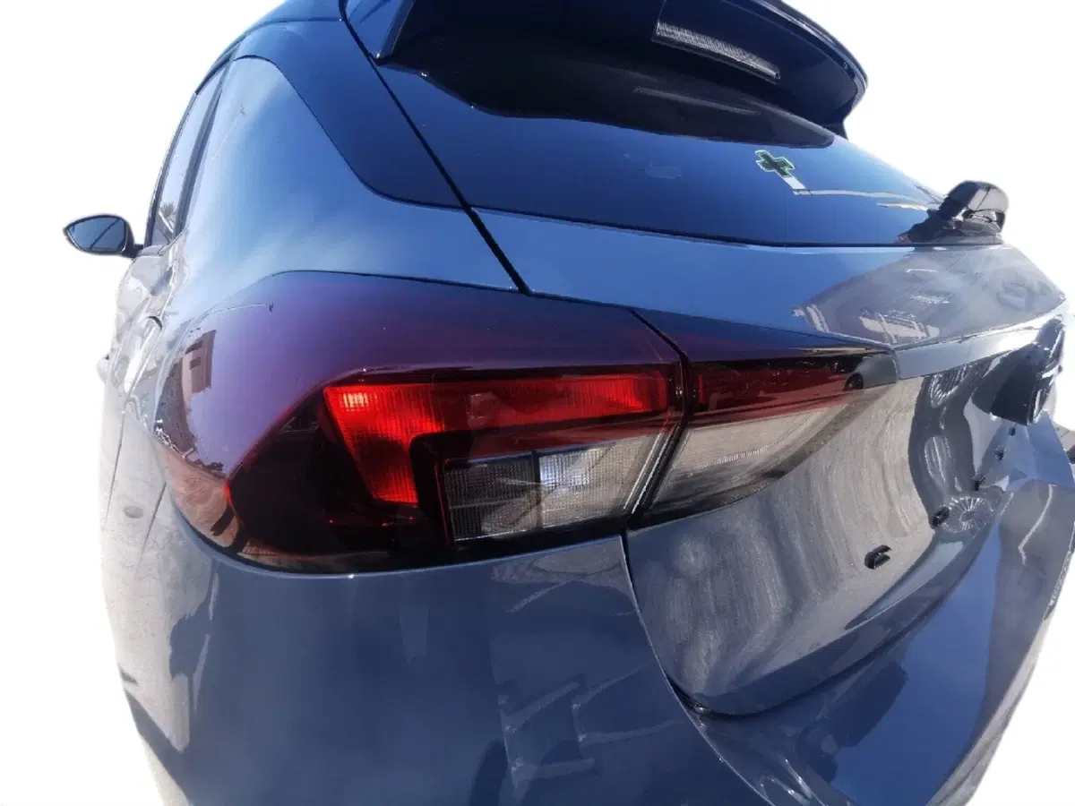 Opel Corsa nuova a Brindisi (16)