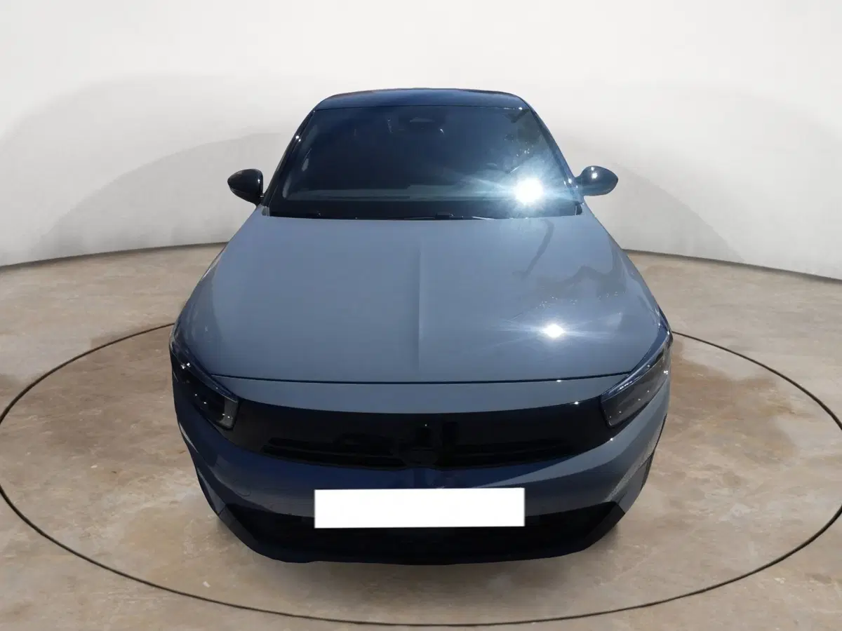 Opel Corsa nuova a Brindisi (3)
