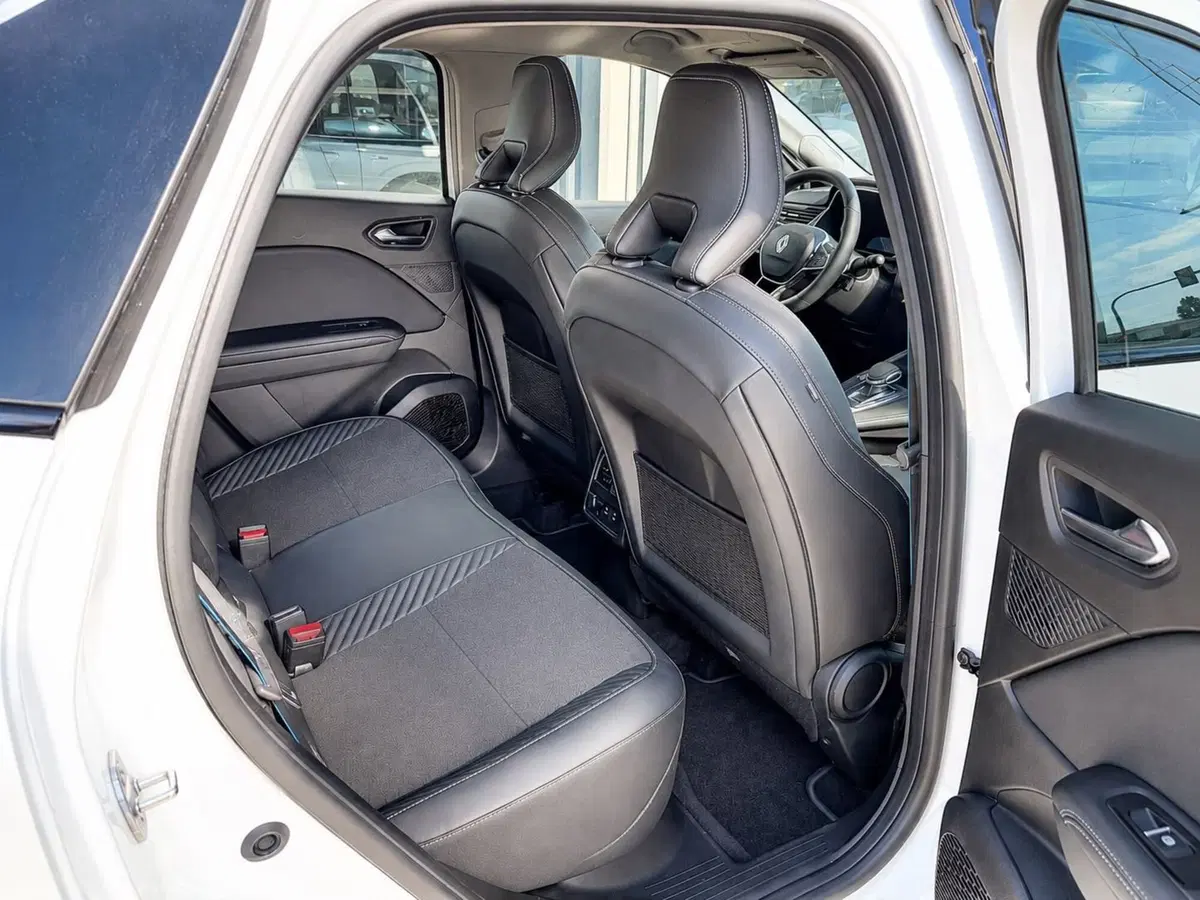 Renault Symbioz usata a Rimini (11)