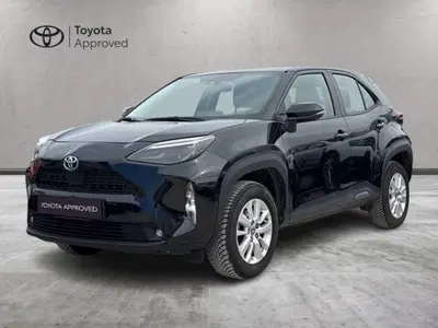 Toyota Yaris Cross Active fwd 115cv e-cvt del 2022 usata a Palermo