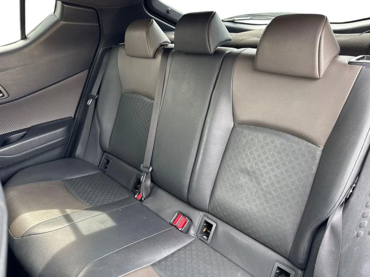 Toyota Toyota C-HR usata a Palermo (11)