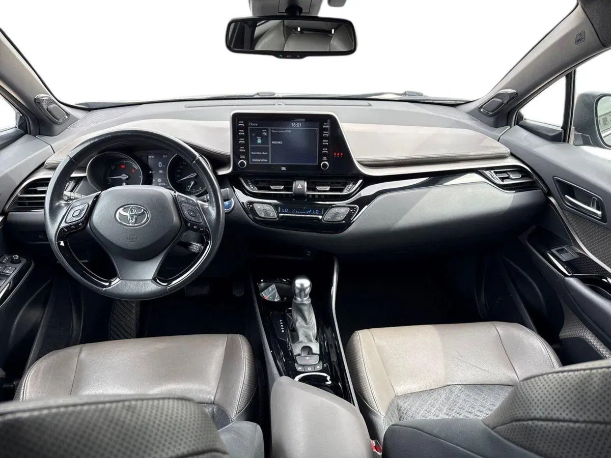 Toyota Toyota C-HR usata a Palermo (17)