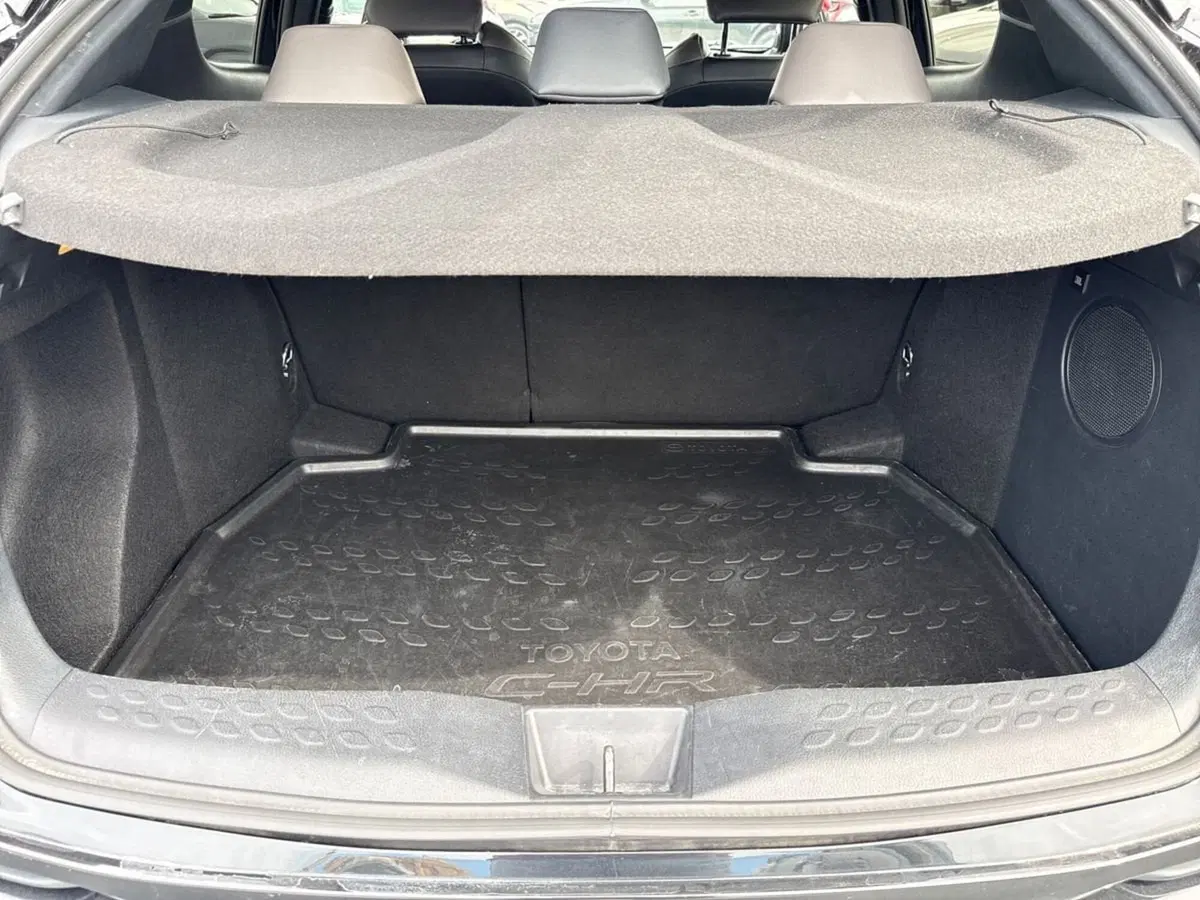 Toyota Toyota C-HR usata a Palermo (6)