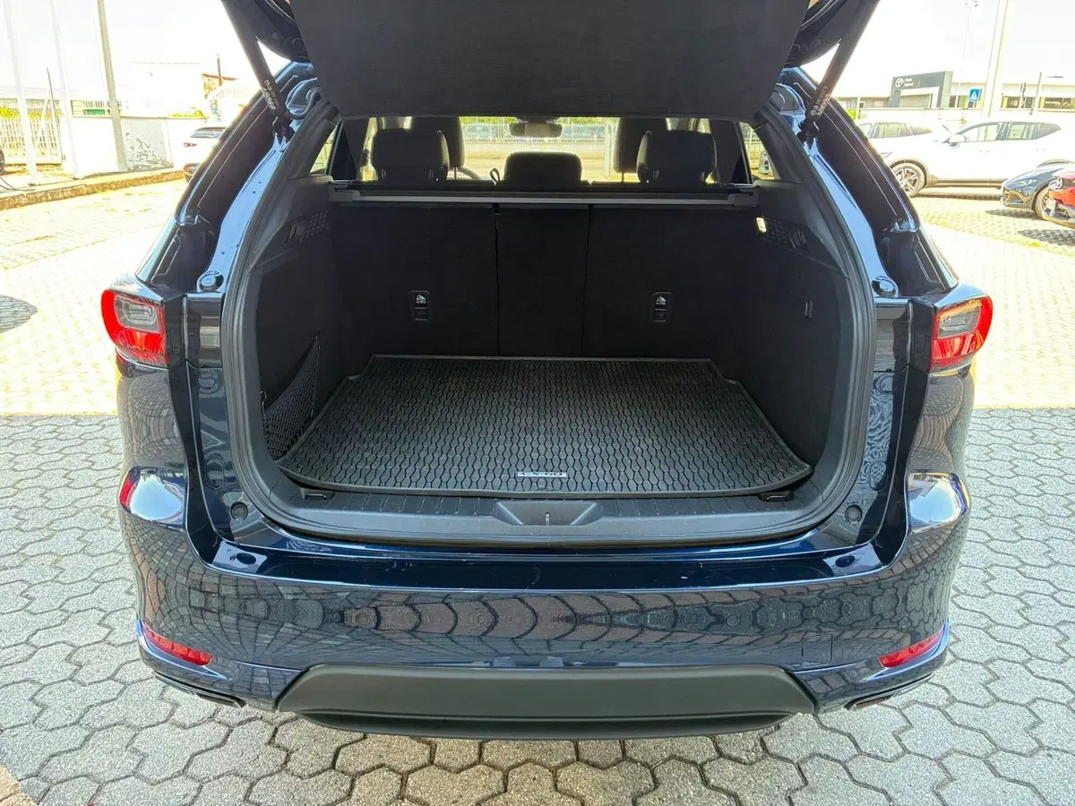 Mazda CX-60 usata a Vercelli (7)