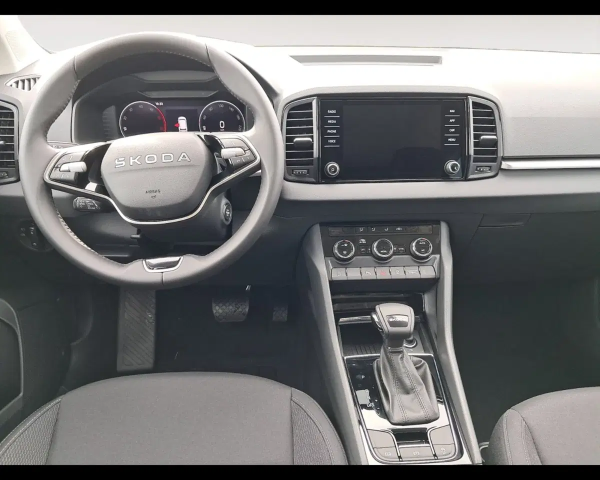 Skoda Karoq nuova a Ravenna (12)