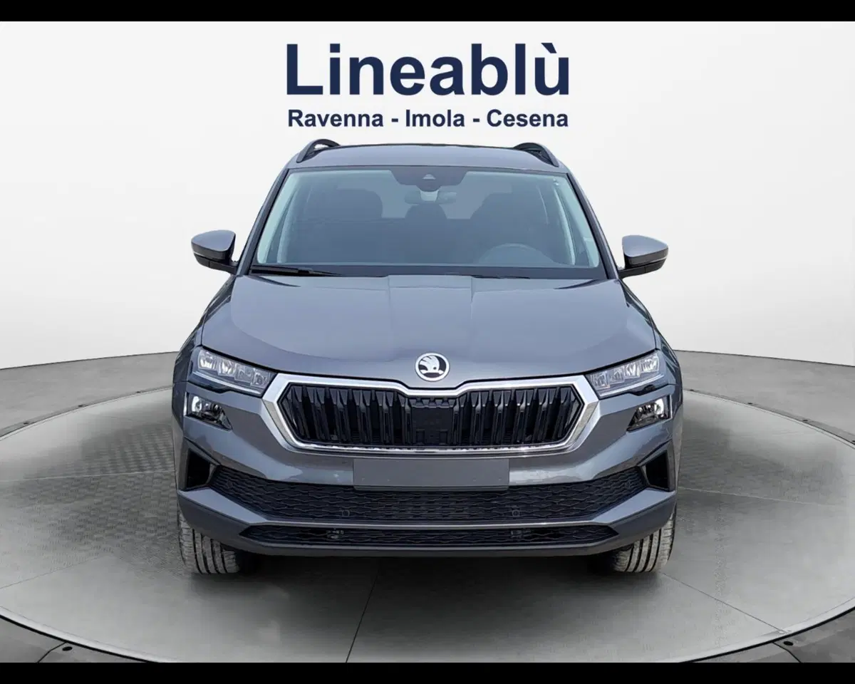 Skoda Karoq nuova a Ravenna (2)