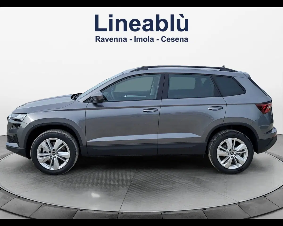Skoda Karoq nuova a Ravenna (8)