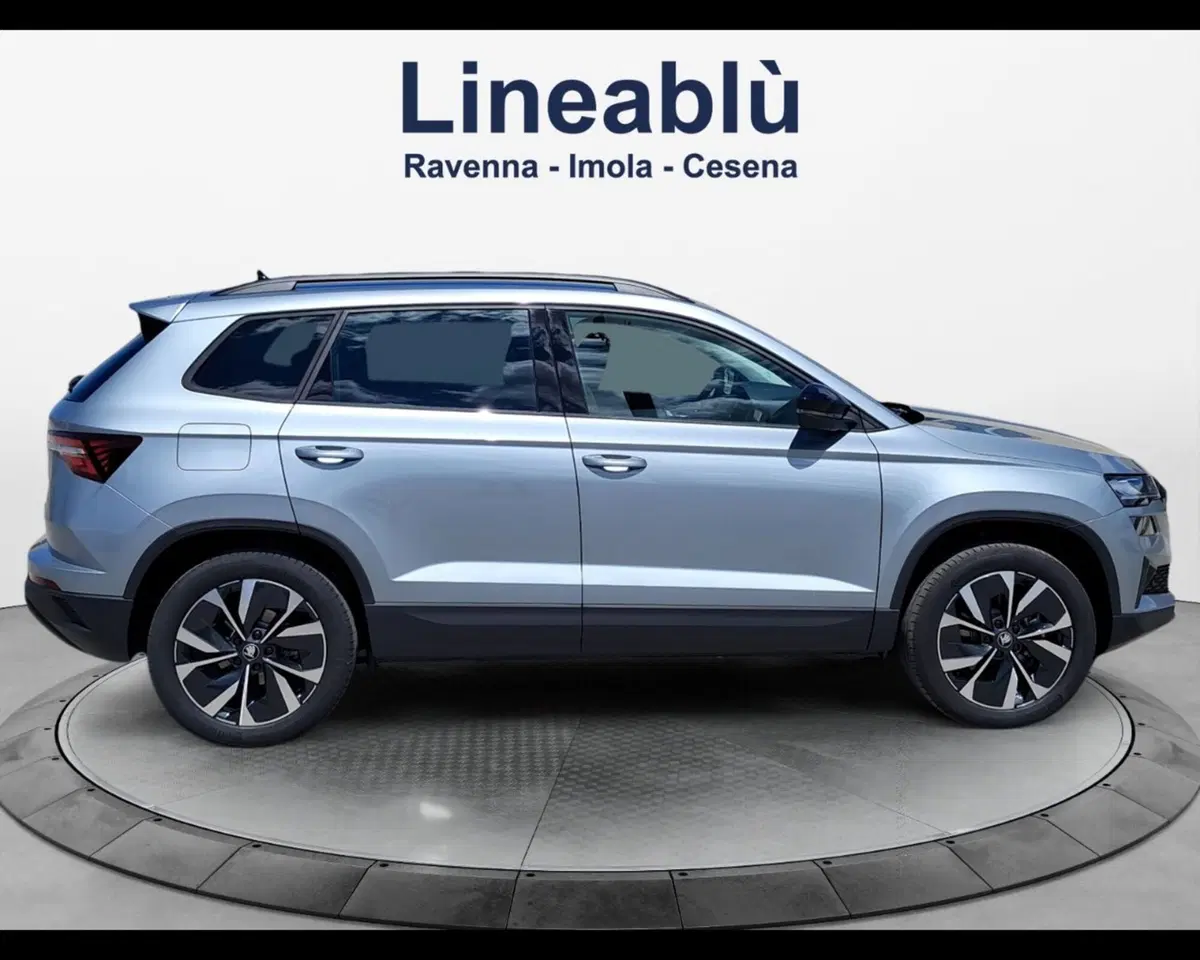 Skoda Karoq nuova a Ravenna (7)
