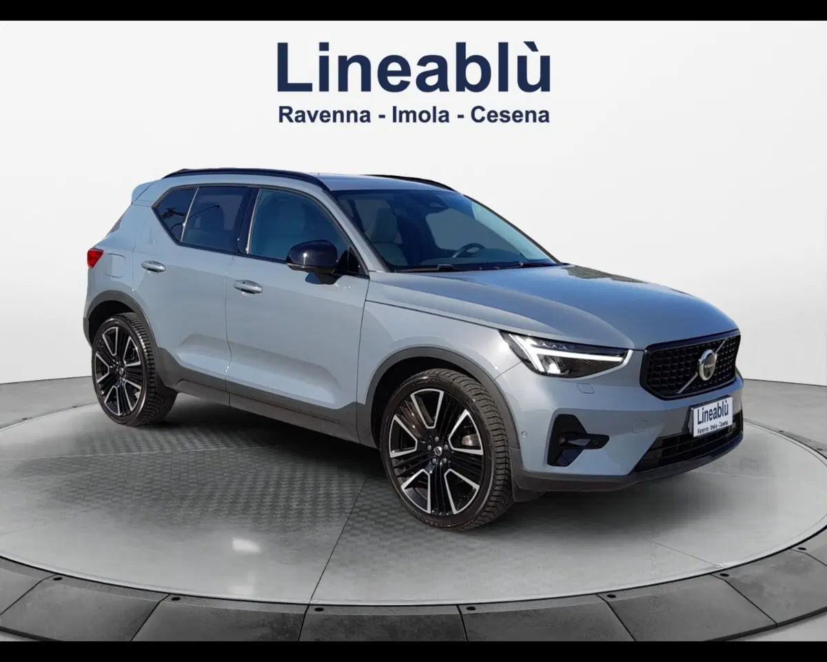 Volvo XC40 usata a Ravenna (7)