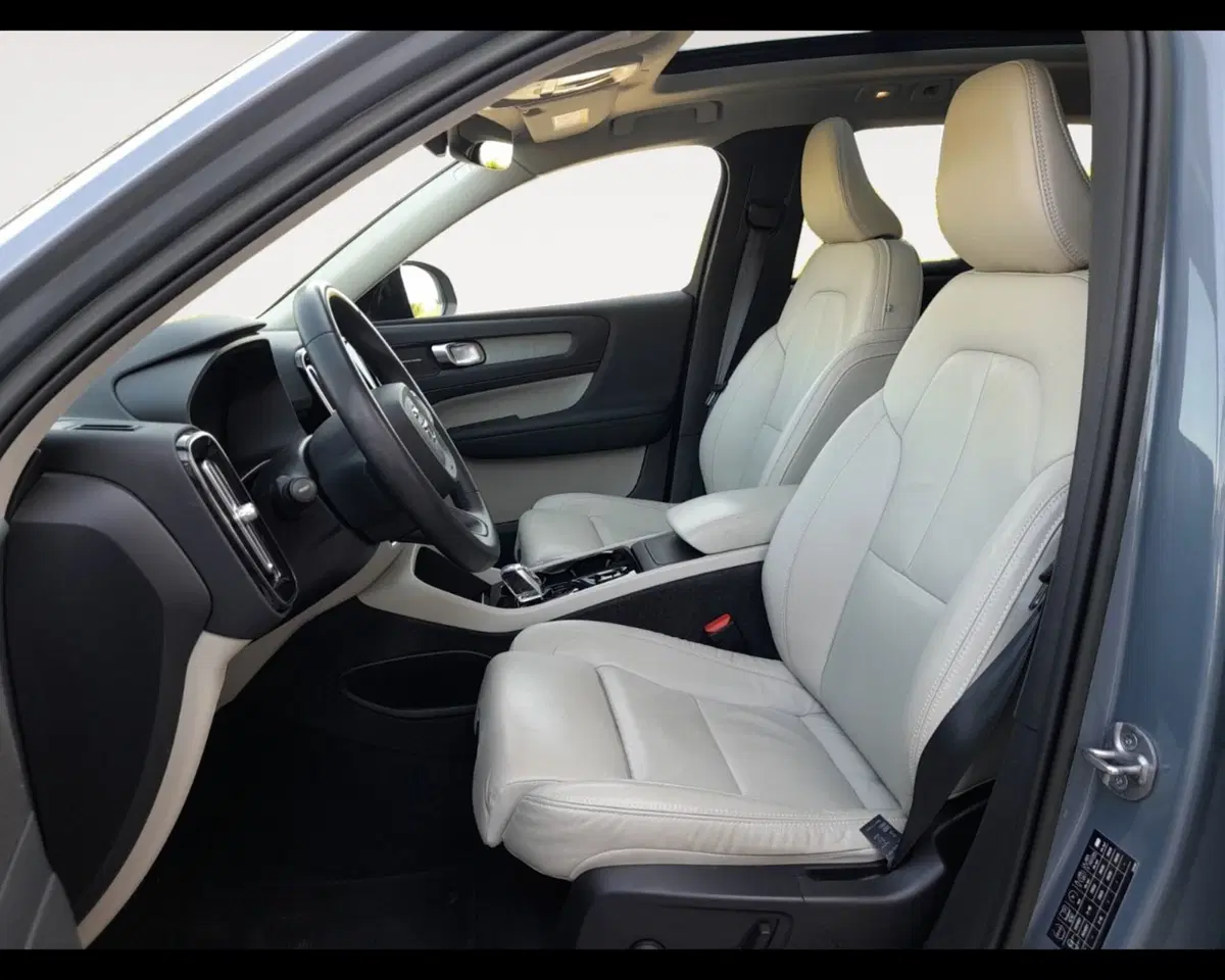 Volvo XC40 usata a Ravenna (9)